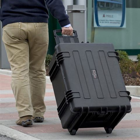 Explorer Cases 5833 Koffer Schwarz mit Schaumstoff — 5