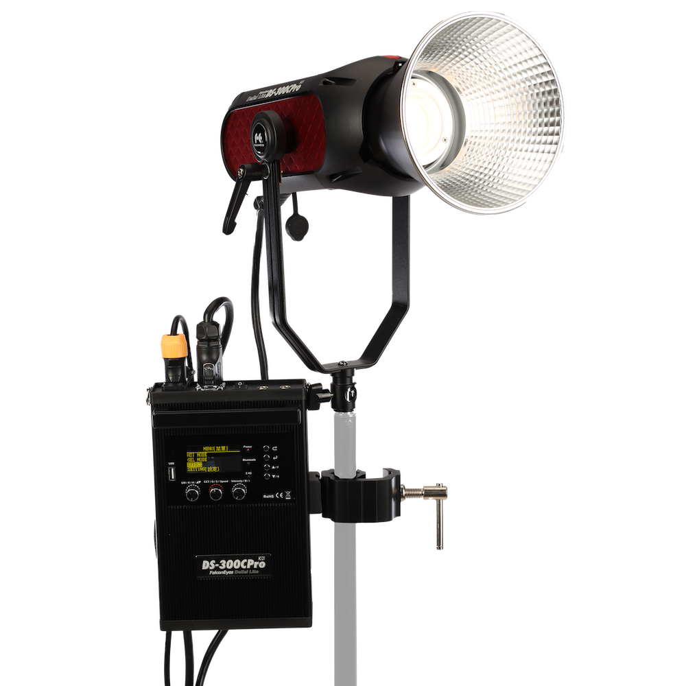 Falcon Eyes RGB LED Lampe DS-300C Pro — 2