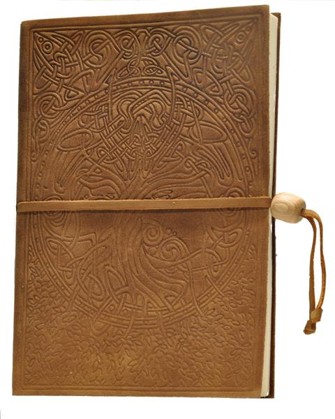 Calve's Leather Sketchbook - 21 x 14,5 cm - Celtic Tree