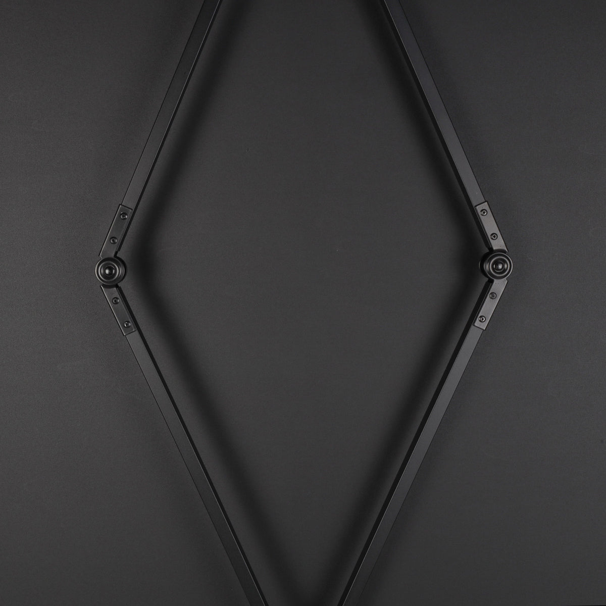 StudioKing Roll-Up Hintergrundschirm FB-150200FB 150x200 cm Schwarz — 6